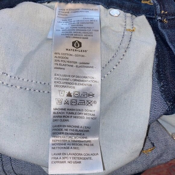 levi s signature mid rise straight Size 26 - Picture 13 of 16